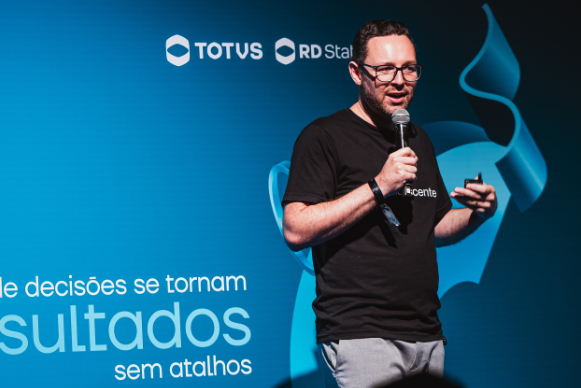 Vinicius Lucio Palestrando 2